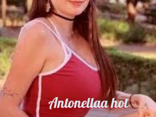 Antonellaa_hot