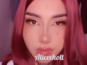 Aliceehott