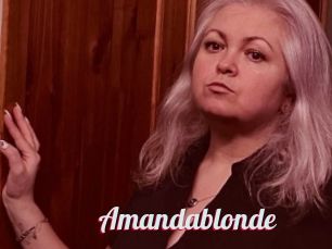 Amandablonde