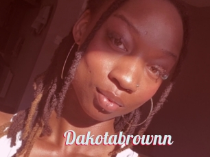 Dakotabrownn