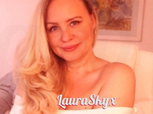 LauraSkyx