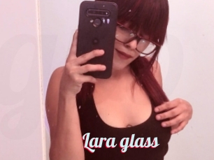 Lara_glass