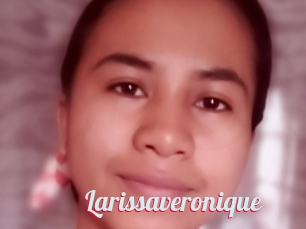 Larissaveronique