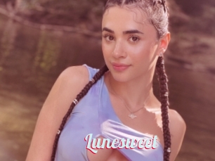 Lunesweet