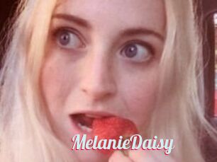 Melanie_Daisy