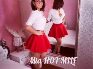 Mia_HOT_MILF