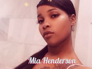 Mia_Henderson