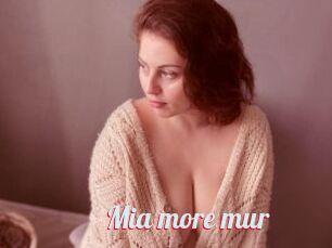 Mia_more_mur