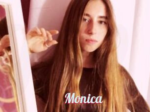 Monica_