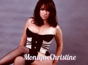 MoniqueChristine