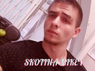 SKOTINA_MIKEY